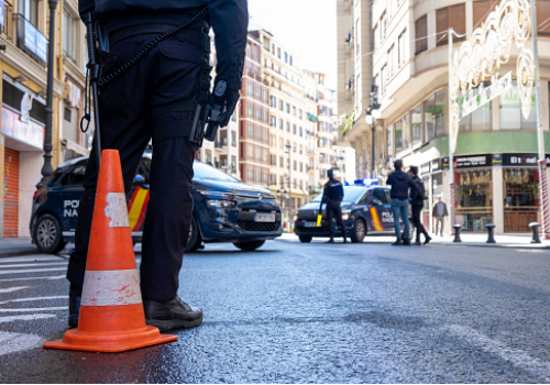 La Audiencia Provincial de Jaén deja en libertad a los policías de Linares detenidos.